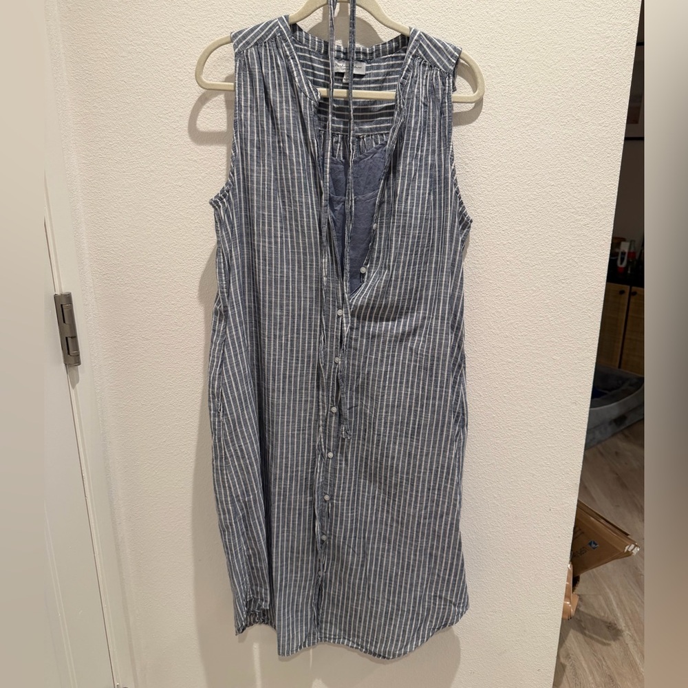 Michael Stars blue and White Striped t shirt dress